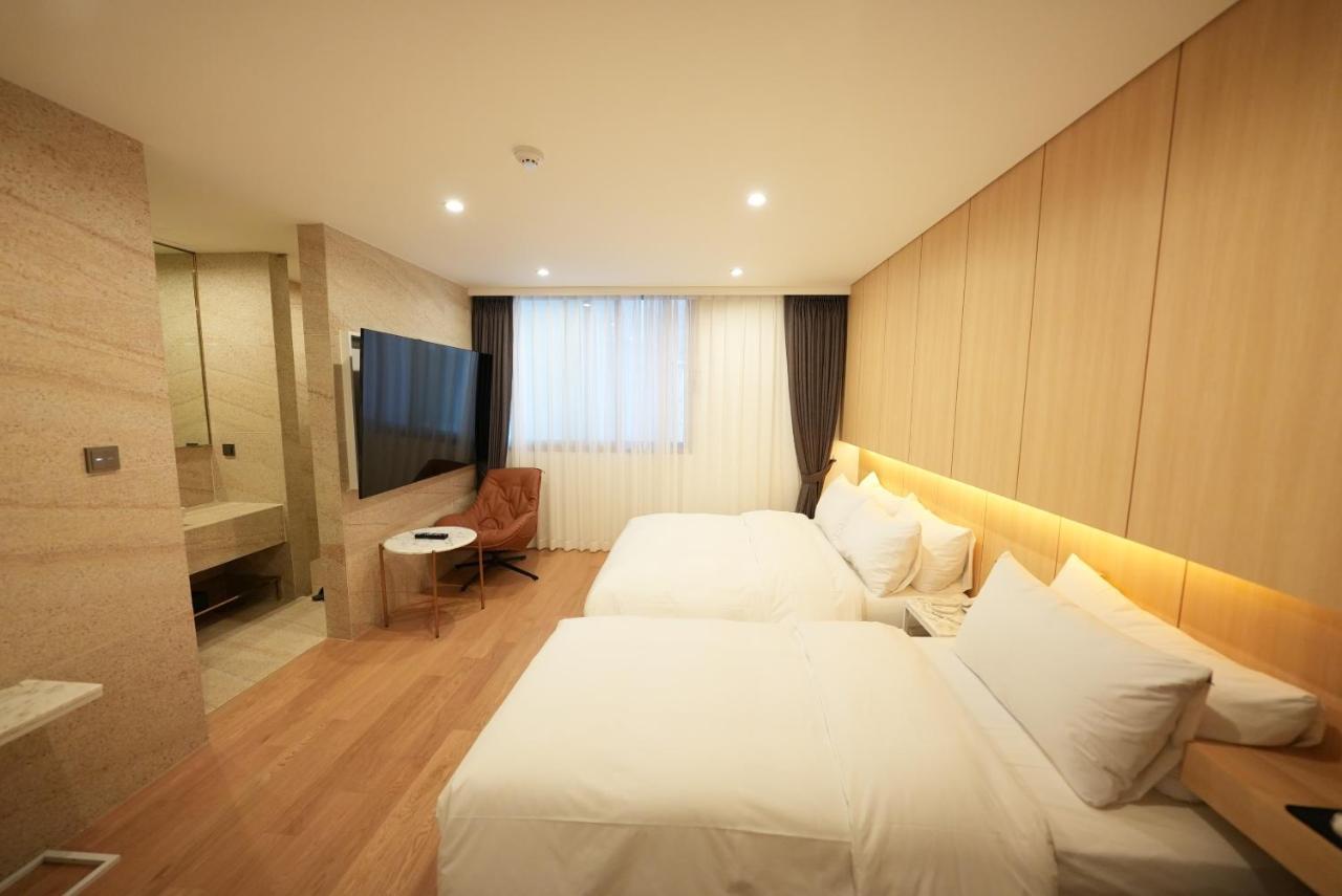 โรงแรมจองโนอมาเร โซล ภายนอก รูปภาพ