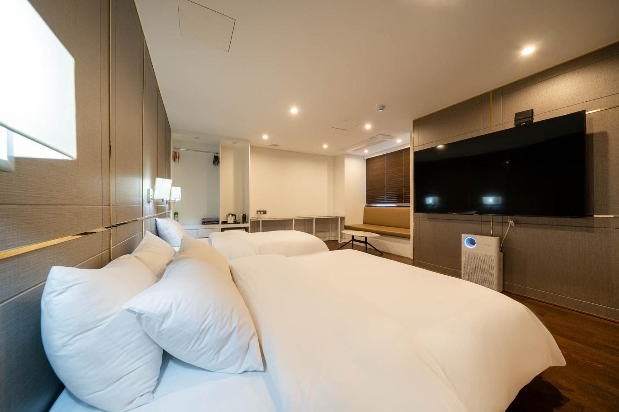 โรงแรมจองโนอมาเร โซล ภายนอก รูปภาพ